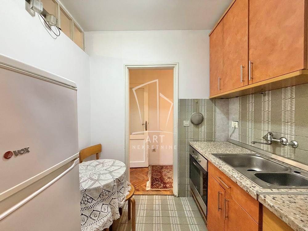 Slika 7 - Pariske komune, Jednosoban stan na prodaju, 33m2, 139.000€