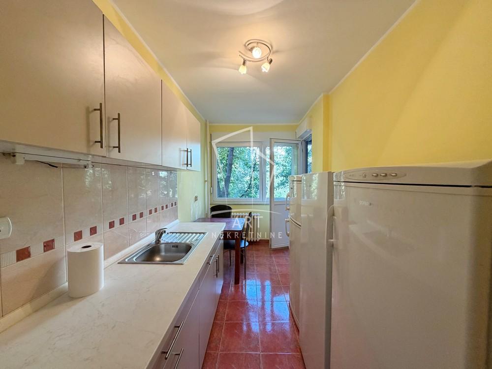 Slika 4 - Omladinskih brigada, Dvoiposoban stan na prodaju, 76m2, 278.000€