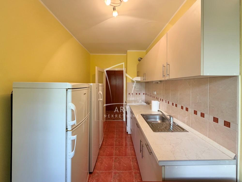 Slika 5 - Omladinskih brigada, Dvoiposoban stan na prodaju, 76m2, 278.000€