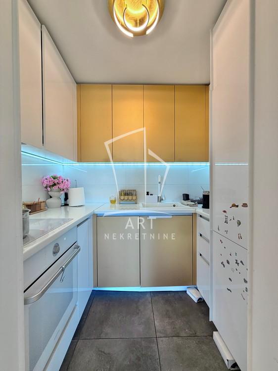 Slika 5 - Stevana Jakovljevića, Trosoban stan na prodaju, 82m2, 352.000€