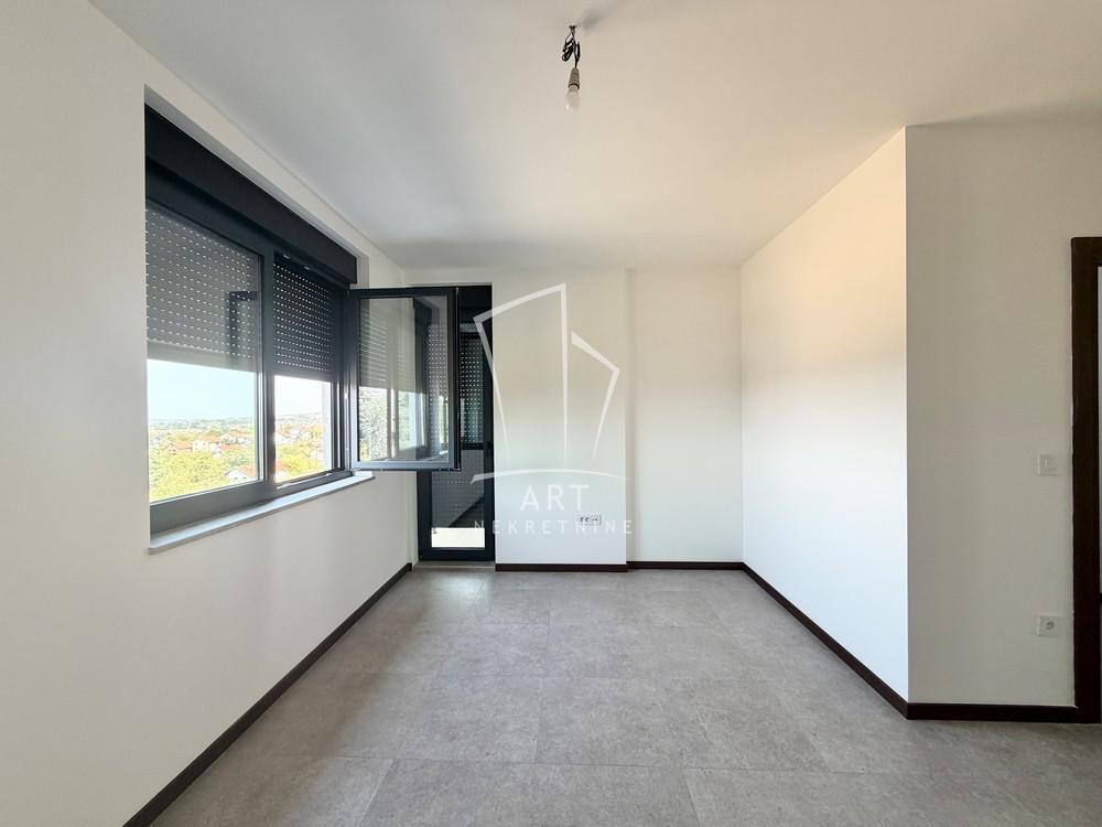 Slika 7 - Braće Stošić,  Kuća na prodaju, 353m2, 550.000€