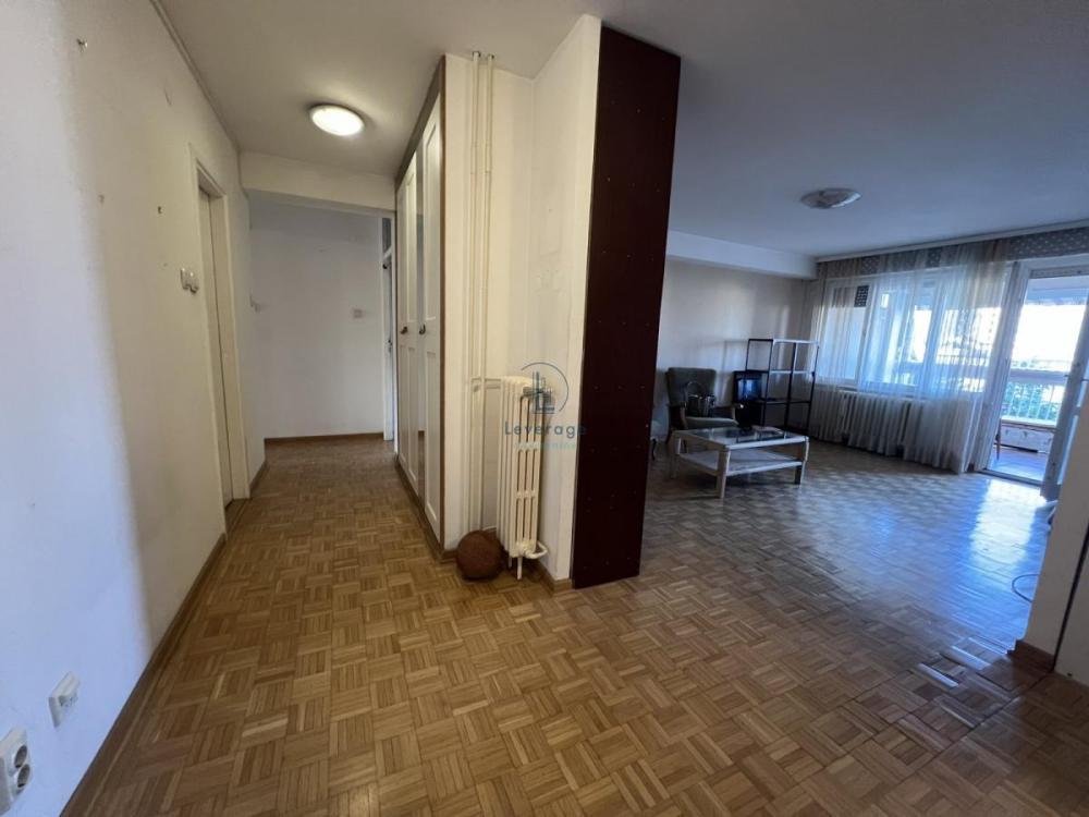 Slika 3 - Bulevar Zorana Đinđića, Trosoban stan na prodaju, 89m2, 335.000€