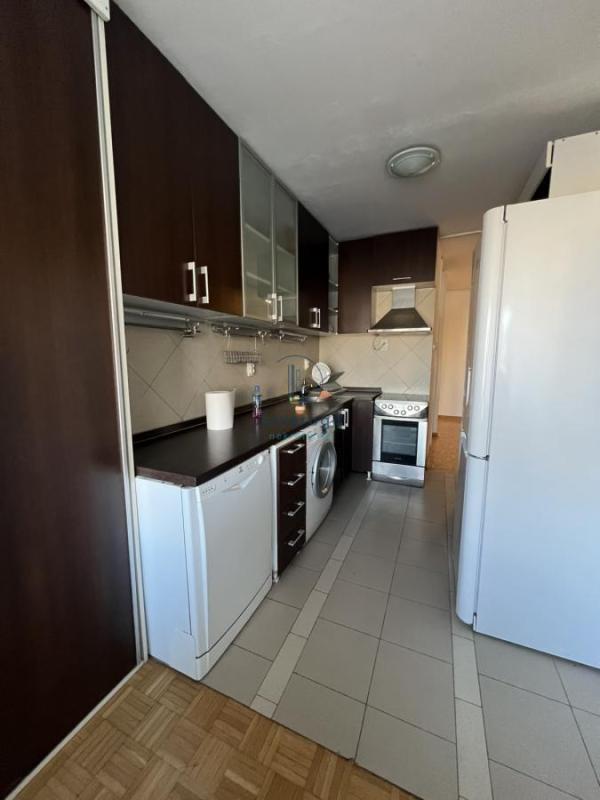 Slika 7 - Bulevar Zorana Đinđića, Trosoban stan na prodaju, 89m2, 335.000€