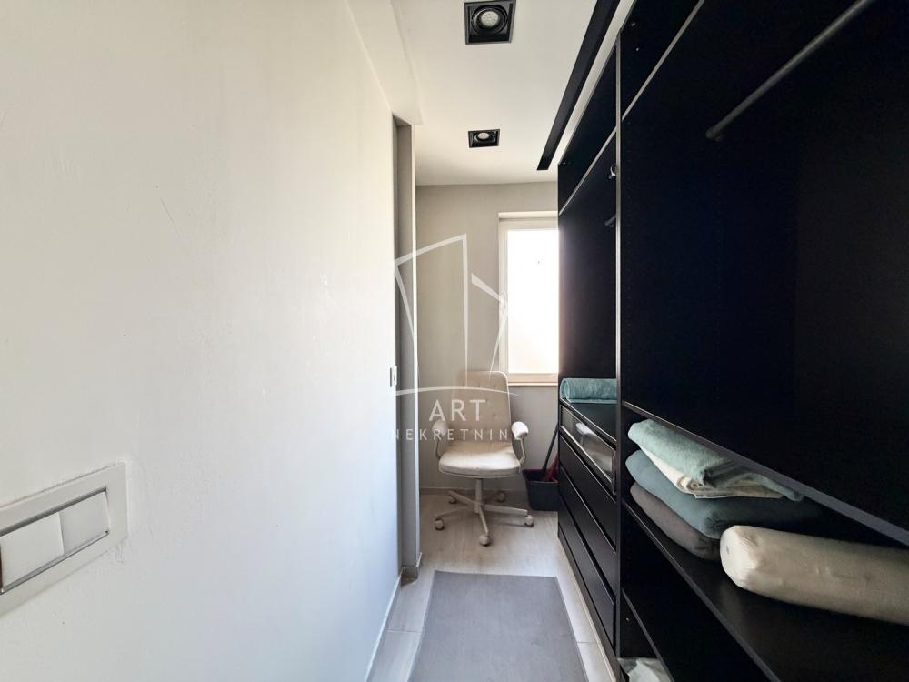 Slika 11 - Kondina, Četvoroiposoban stan na prodaju, 108m2, 430.000€