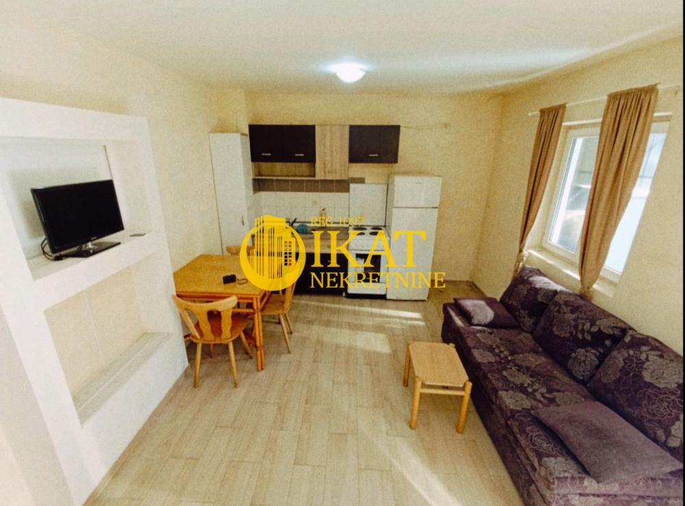 Slika 1 - Milana Rakića, Jednoiposoban stan na prodaju, 61m2, 135.000€