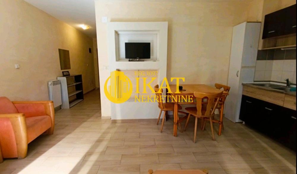 Slika 2 - Milana Rakića, Jednoiposoban stan na prodaju, 61m2, 135.000€
