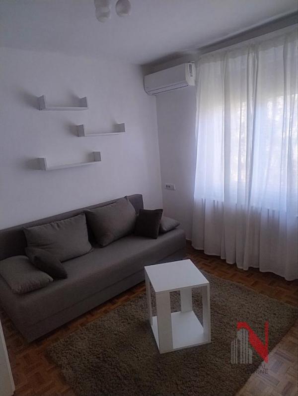 Slika 1 - BULEVAR KRALJA PETRA I, Jednosoban stan za izdavanje, 22m2, 270€