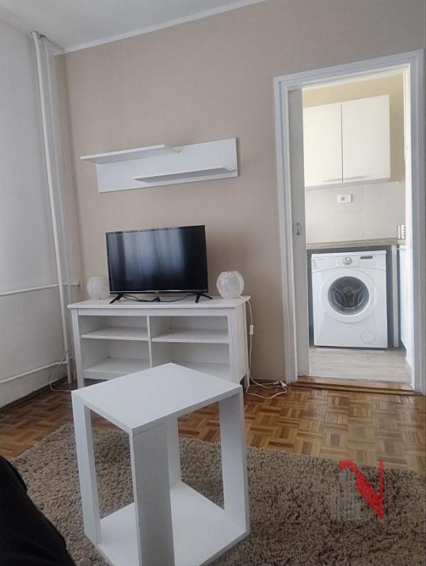 Slika 5 - BULEVAR KRALJA PETRA I, Jednosoban stan za izdavanje, 22m2, 270€
