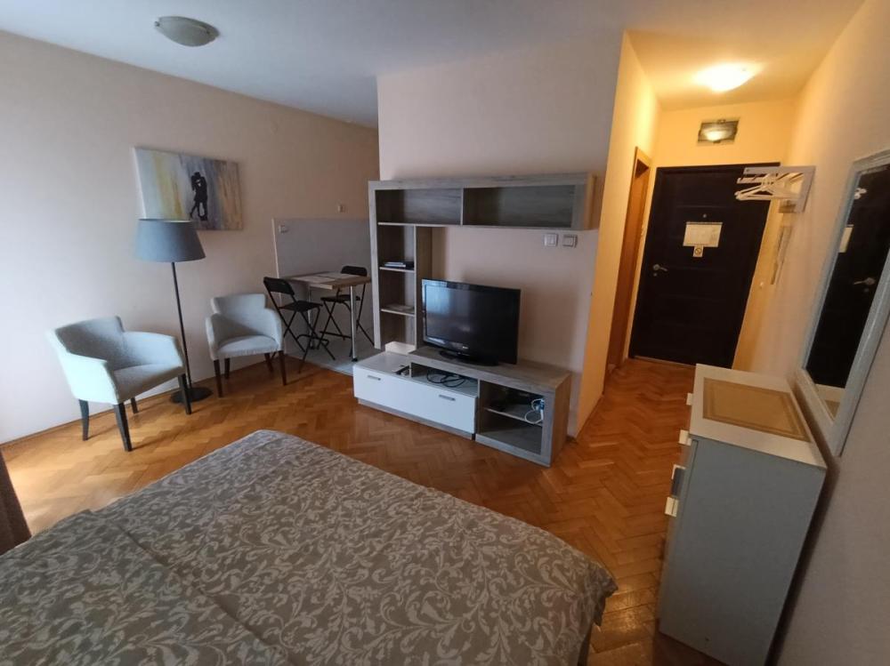 Slika 3 - Jednosoban stan za izdavanje, 25m2, 300€