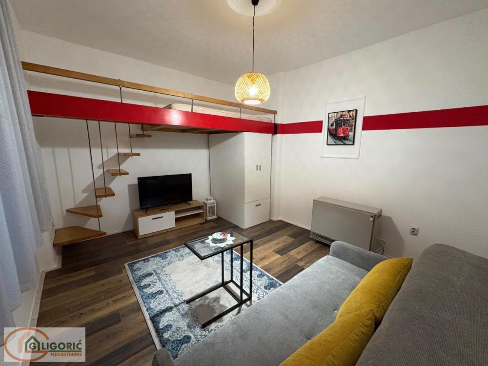 Slika 1 - Jednoiposoban stan za izdavanje, 36m2, 540€