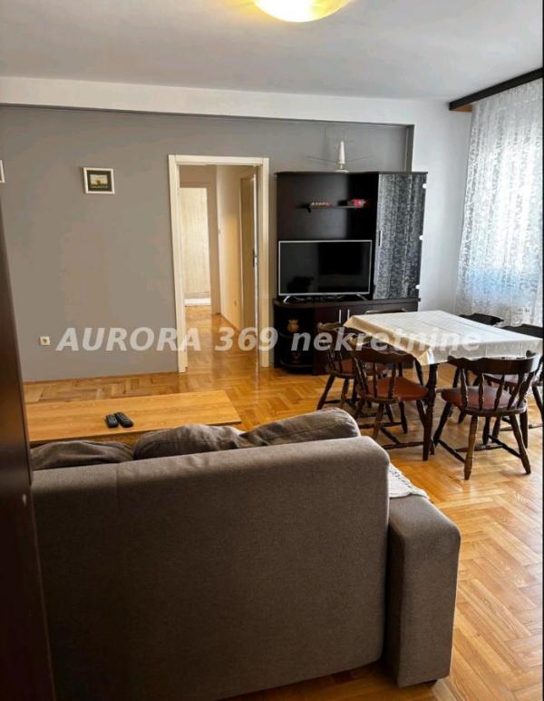 Slika 1 - Trosoban stan za izdavanje, 85m2, 500€