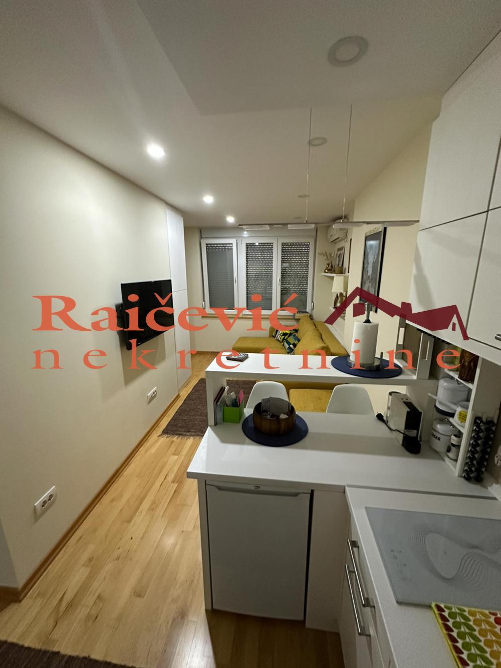 Slika 1 - Visokog Stevana, Jednosoban stan na prodaju, 19m2, 129.000€