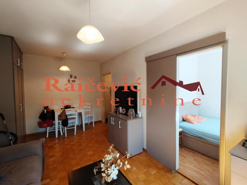 Slika 4 - Cara Nikolaja II, Jednoiposoban stan na prodaju, 27m2, 148.500€