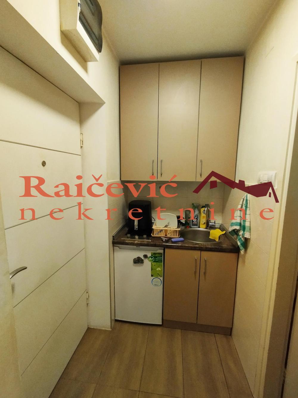 Slika 5 - Cara Nikolaja II, Jednoiposoban stan na prodaju, 27m2, 148.500€
