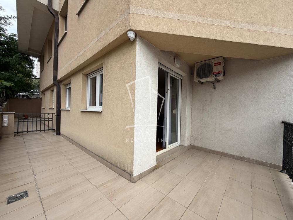 Slika 8 - Vojvode Blažete, Dvosoban stan na prodaju, 23m2, 154.000€