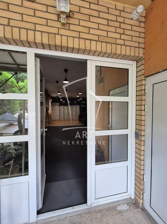 Slika 1 - Arčibalda Rajsa,  Lokal za izdavanje, 40m2, 400€