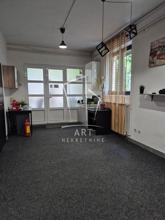 Slika 6 - Arčibalda Rajsa,  Lokal za izdavanje, 40m2, 400€
