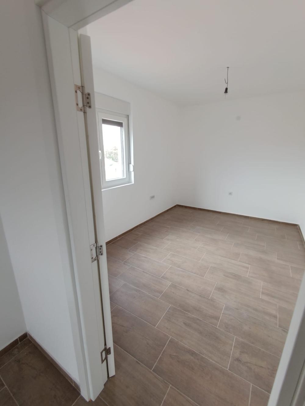 Slika 2 - Dvoiposoban stan na prodaju, 45m2, 105.000€