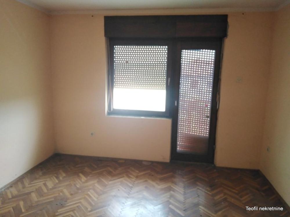 Slika 10 - Porodice Živanović, Kuća na prodaju, 350m2, 189.000€