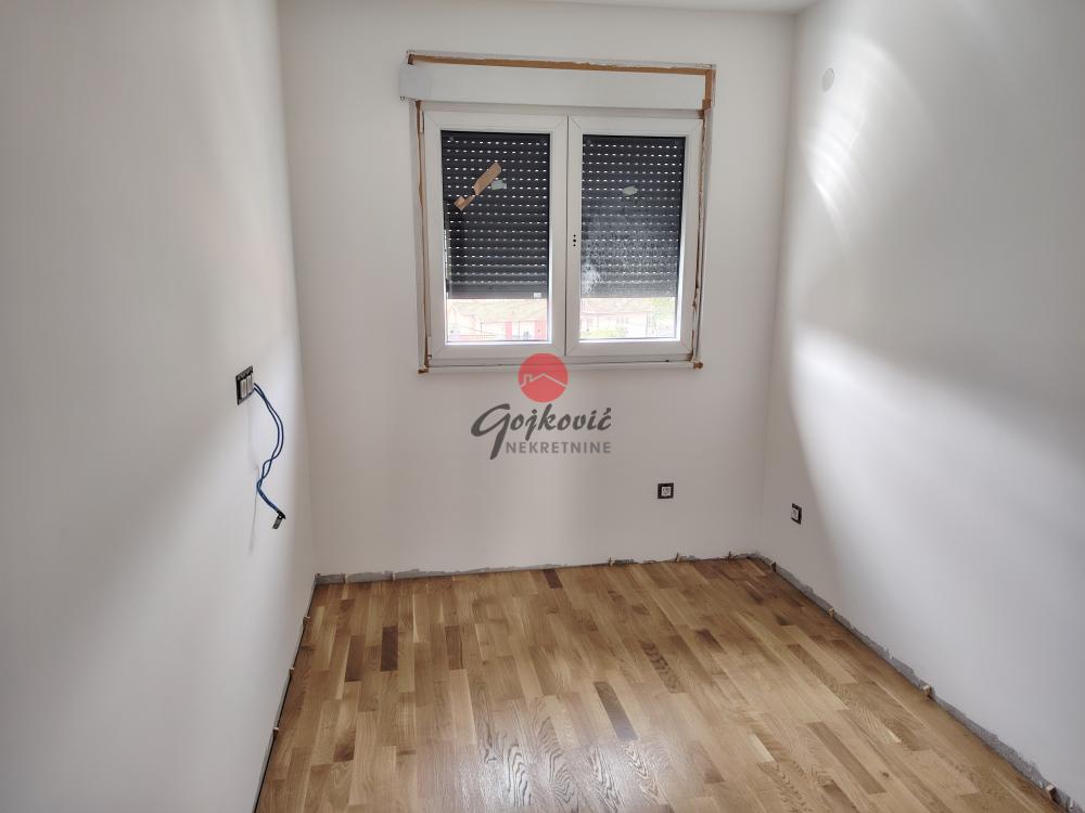 Slika 5 - Vitezova Karađorđeve Zvezde, Dvoiposoban stan na prodaju, 53m2, 145.750€