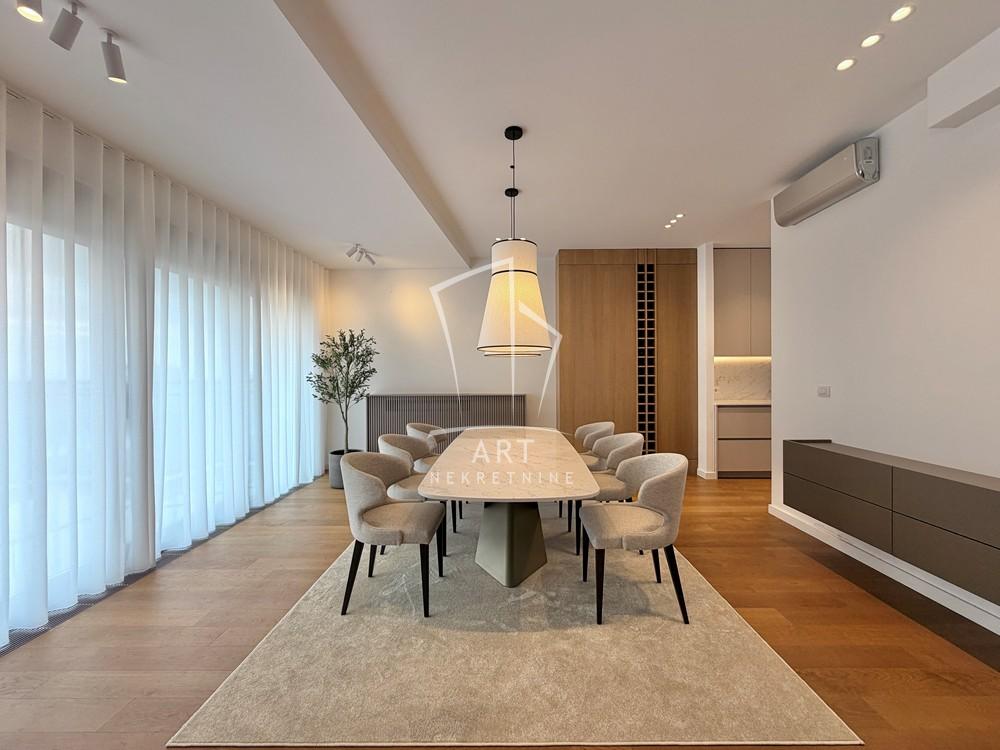 Slika 3 - Bulevar oslobođenja, Četvorosoban stan za izdavanje, 202m2, 4.200€
