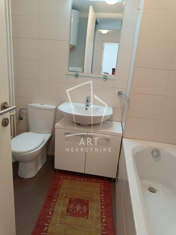 Slika 4 - Jurija Gagarina,  Lokal za izdavanje, 56m2, 800€
