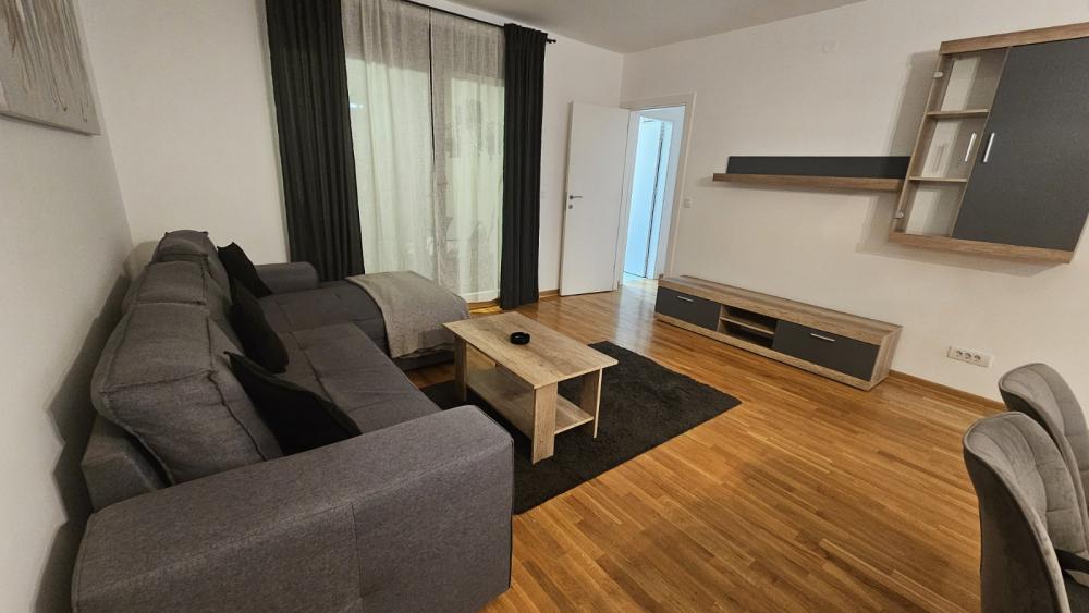 Slika 2 - Crnogorska, Trosoban stan za izdavanje, 80m2, 950€