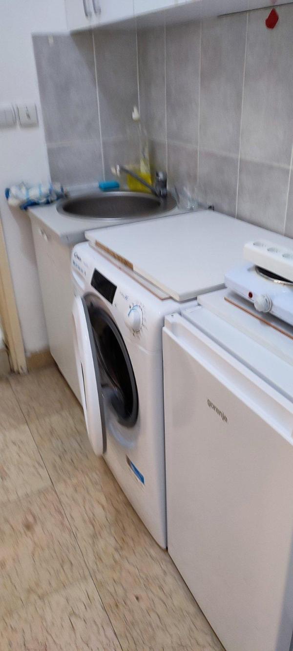 Slika 2 - Golsvordijeva,  Stan za izdavanje, 18m2, 280€
