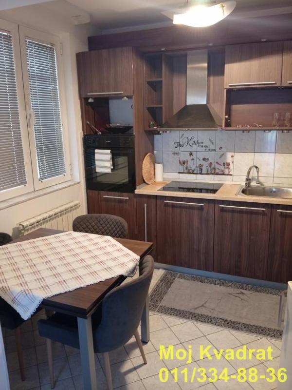 Slika 2 - Dvoiposoban stan za izdavanje, 68m2, 600€