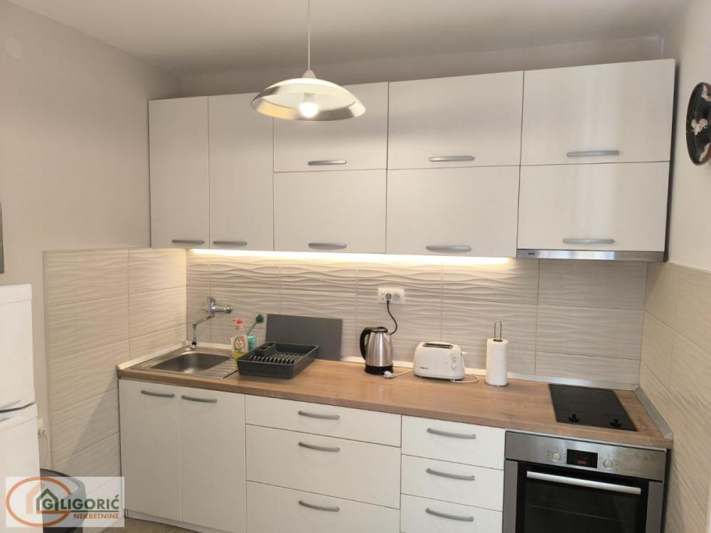 Slika 4 - Jevrejska, Jednoiposoban stan za izdavanje, 37m2, 650€
