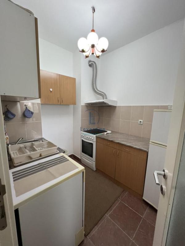 Slika 5 - Antifašističke borbe, Dvosoban stan za izdavanje, 51m2, 750€