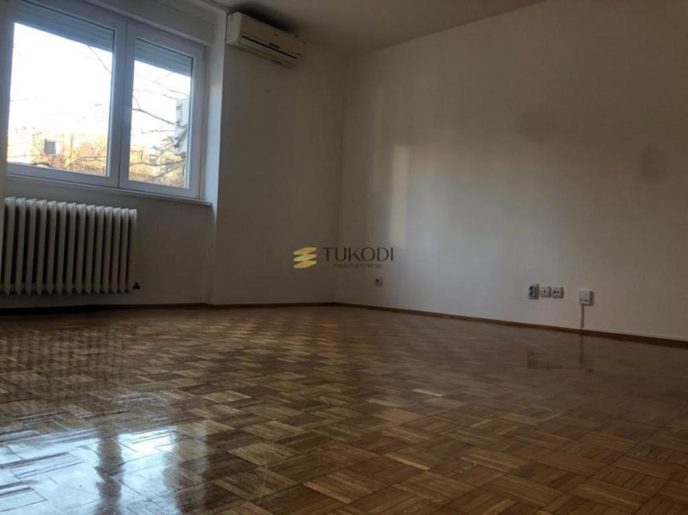 Slika 7 - Dvosoban stan na prodaju, 45m2, 155.000€