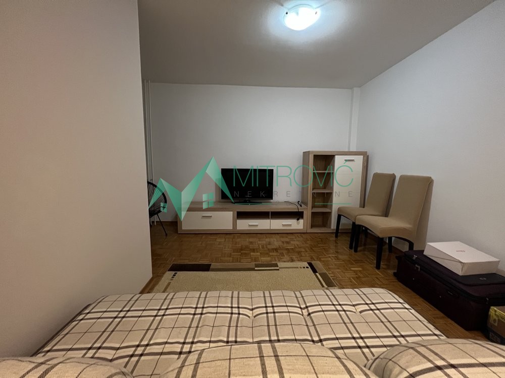 Slika 3 - Jednoiposoban stan za izdavanje, 40m2, 450€