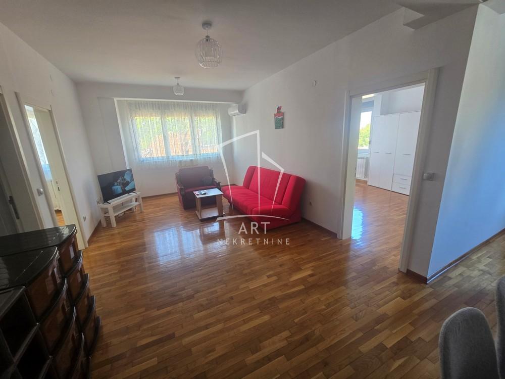 Slika 1 - Mlatišumina, Trosoban stan za izdavanje, 64m2, 550€