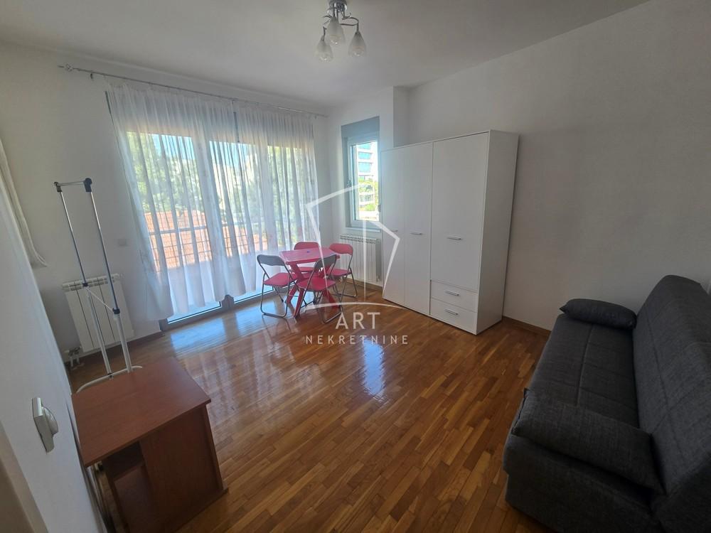 Slika 3 - Mlatišumina, Trosoban stan za izdavanje, 64m2, 550€