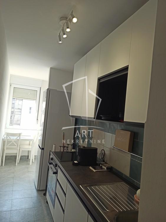 Slika 6 - Antifašističke borbe, Dvosoban stan za izdavanje, 49m2, 850€
