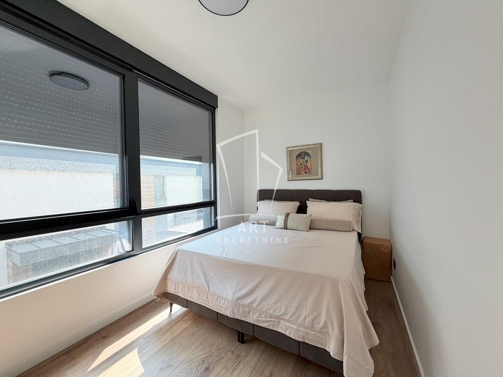 Slika 11 - Sestara Vuković, Četvoroiposoban stan na prodaju, 157m2, 980.000€