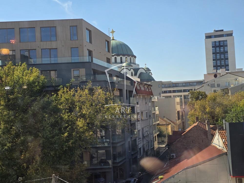 Glavna slika -Kursulina,  Lokal za izdavanje, 98m2, 1.000€