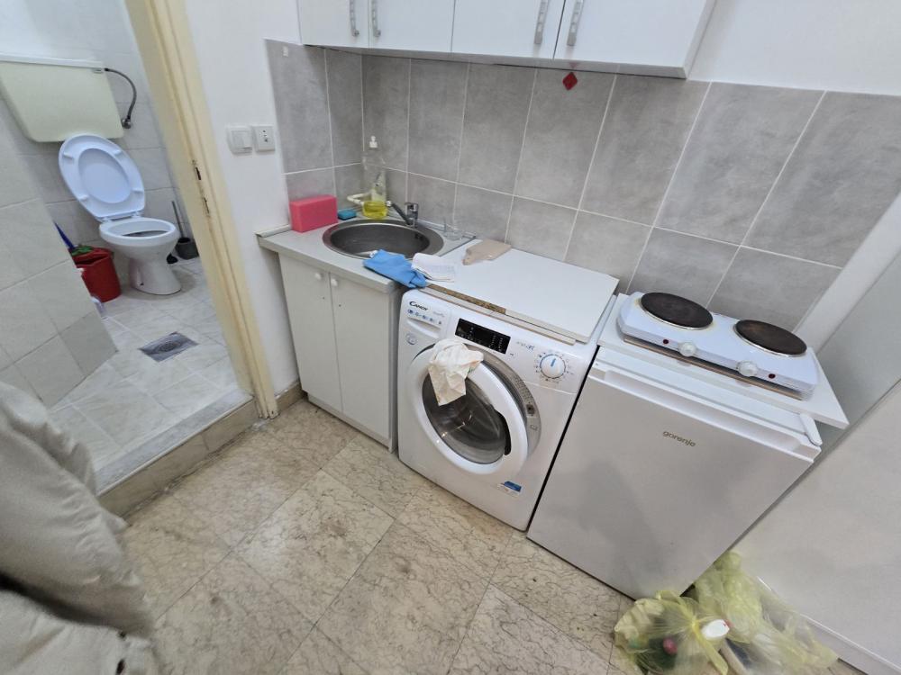 Slika 4 - Golsvordijeva,  Stan za izdavanje, 18m2, 280€
