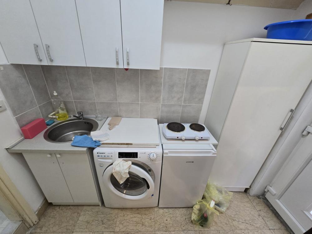 Slika 3 - Golsvordijeva,  Stan za izdavanje, 18m2, 280€