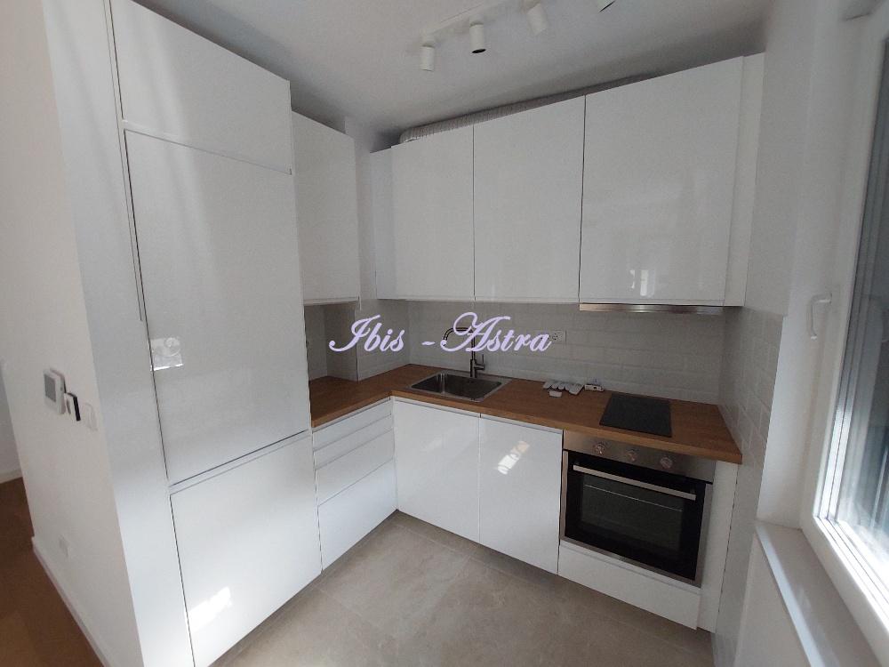 Slika 3 - Nebojšina, Trosoban stan za izdavanje, 73m2, 900€