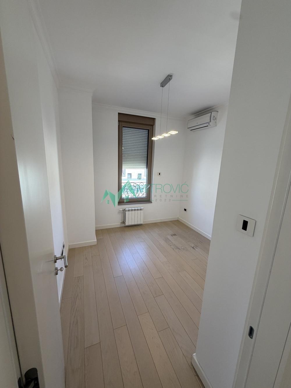 Slika 2 - Trosoban stan za izdavanje, 57m2, 1.000€