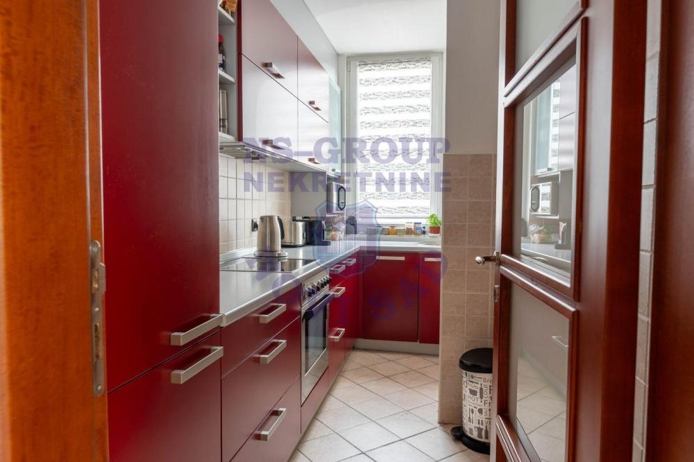 Slika 3 - Petosoban stan na prodaju, 136m2, 300.000€