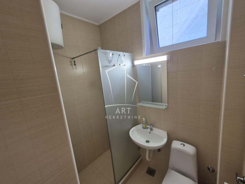 Slika 9 - Lackovićeva, Četvorosoban stan za izdavanje, 111m2, 1.600€