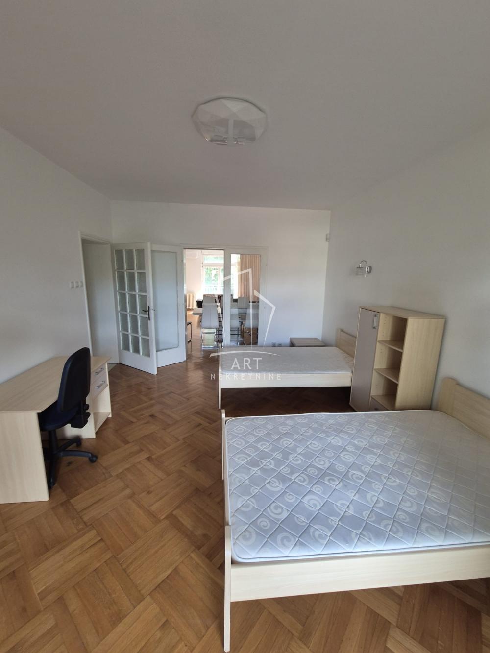 Slika 4 - Lackovićeva, Četvorosoban stan za izdavanje, 111m2, 1.600€