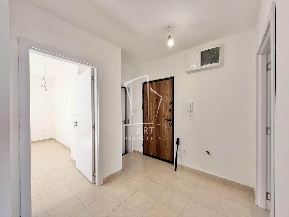 Slika 3 - 8. marta, Dvoiposoban stan na prodaju, 49m2, 87.000€
