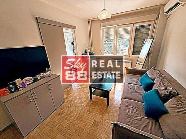 Glavna slika -Cara Nikolaja II, Jednoiposoban stan na prodaju, 27m2, 148.500€