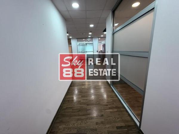 Slika 9 - Partizanske avijacije,  Lokal za izdavanje, 330m2, 4.950€