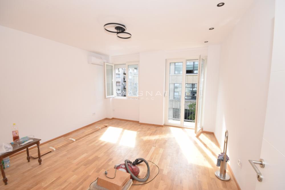 Slika 3 - Vojvode Milenka, Dvosoban stan na prodaju, 44m2, 250.000€