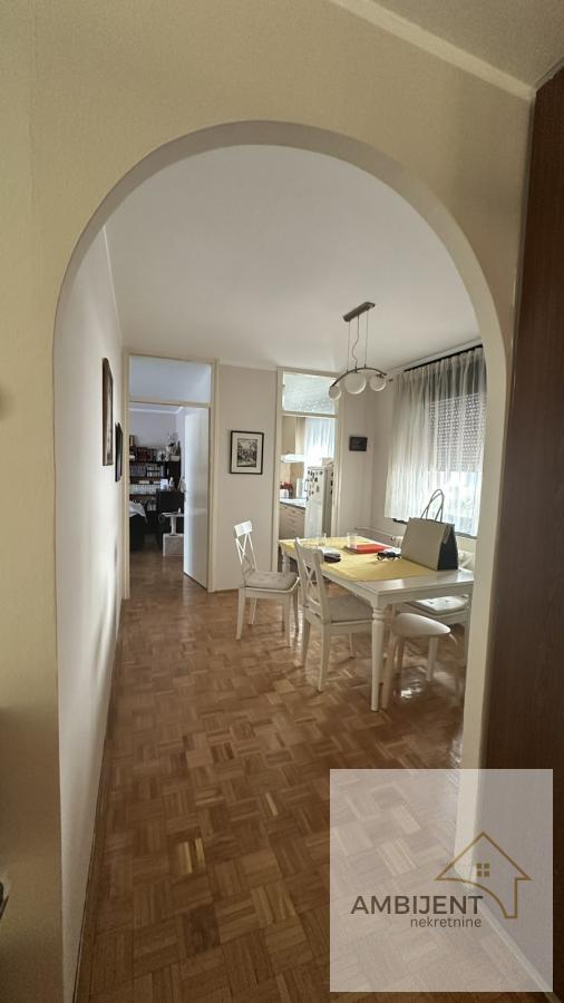 Slika 7 - Četvorosoban stan za izdavanje, 93m2, 1.000€